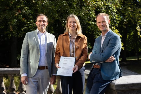 Directie AT Osborne met certificaat equel pay